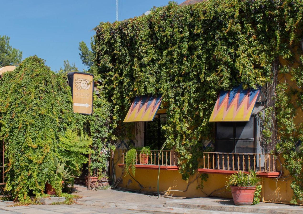 Hotel Huizache Saltillo Extérieur photo